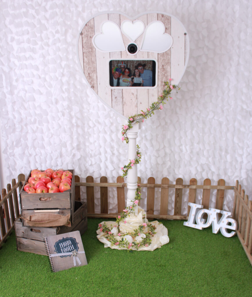 Heart booth with apple crates