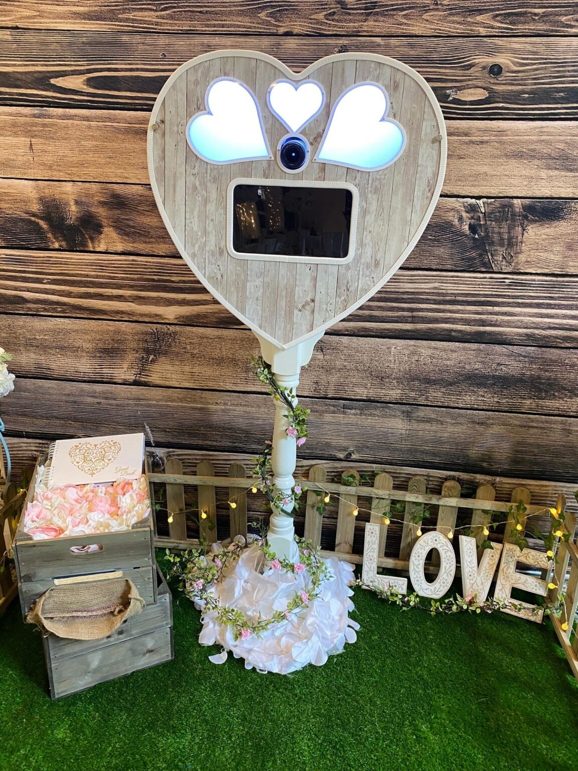 Heart Photo Booth The Photo Booth Legends